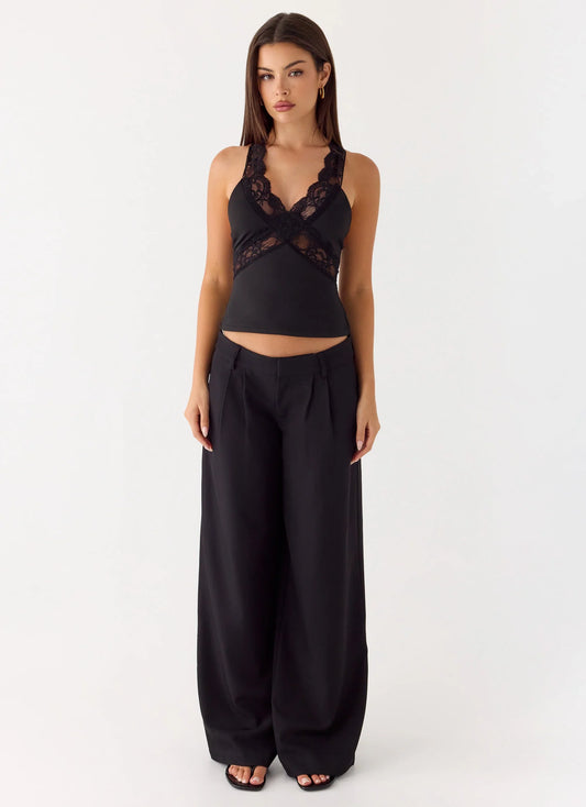 Calandra Top Black