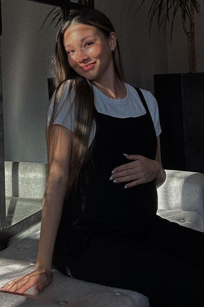 Black Sleeveless Pocketed Wide Leg Maternity Jumpsuit
